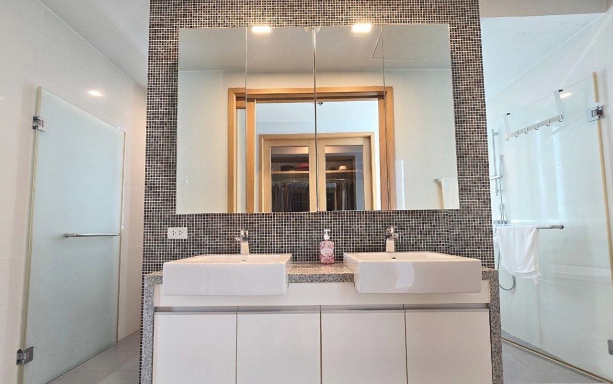 Millennium Residence - Image 8