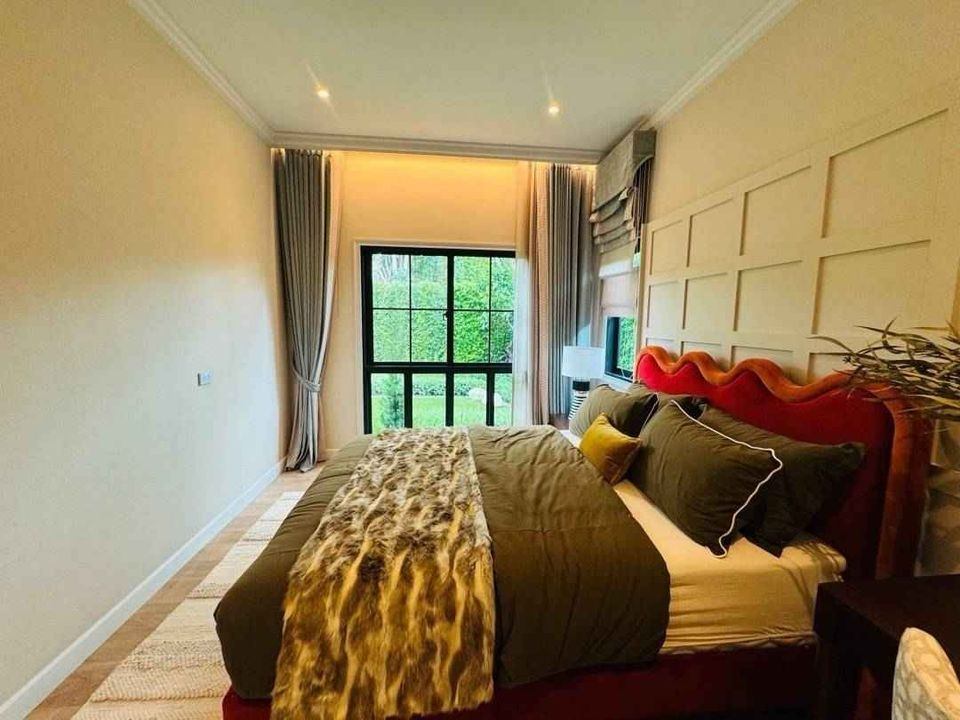 4 Bedroom House For Sale in San Phisuea, Mueang Chiang Mai, Chiang Mai - Image 9