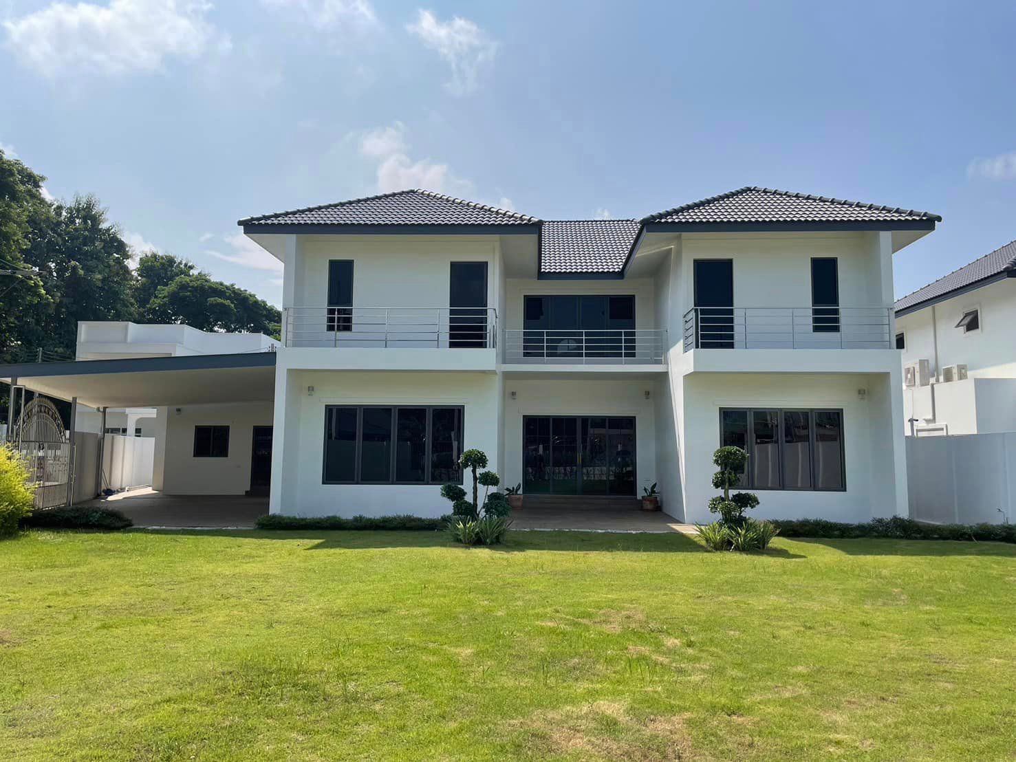 4 Bedroom House For Sale in Nong Chom, San Sai, Chiang Mai - Image 1