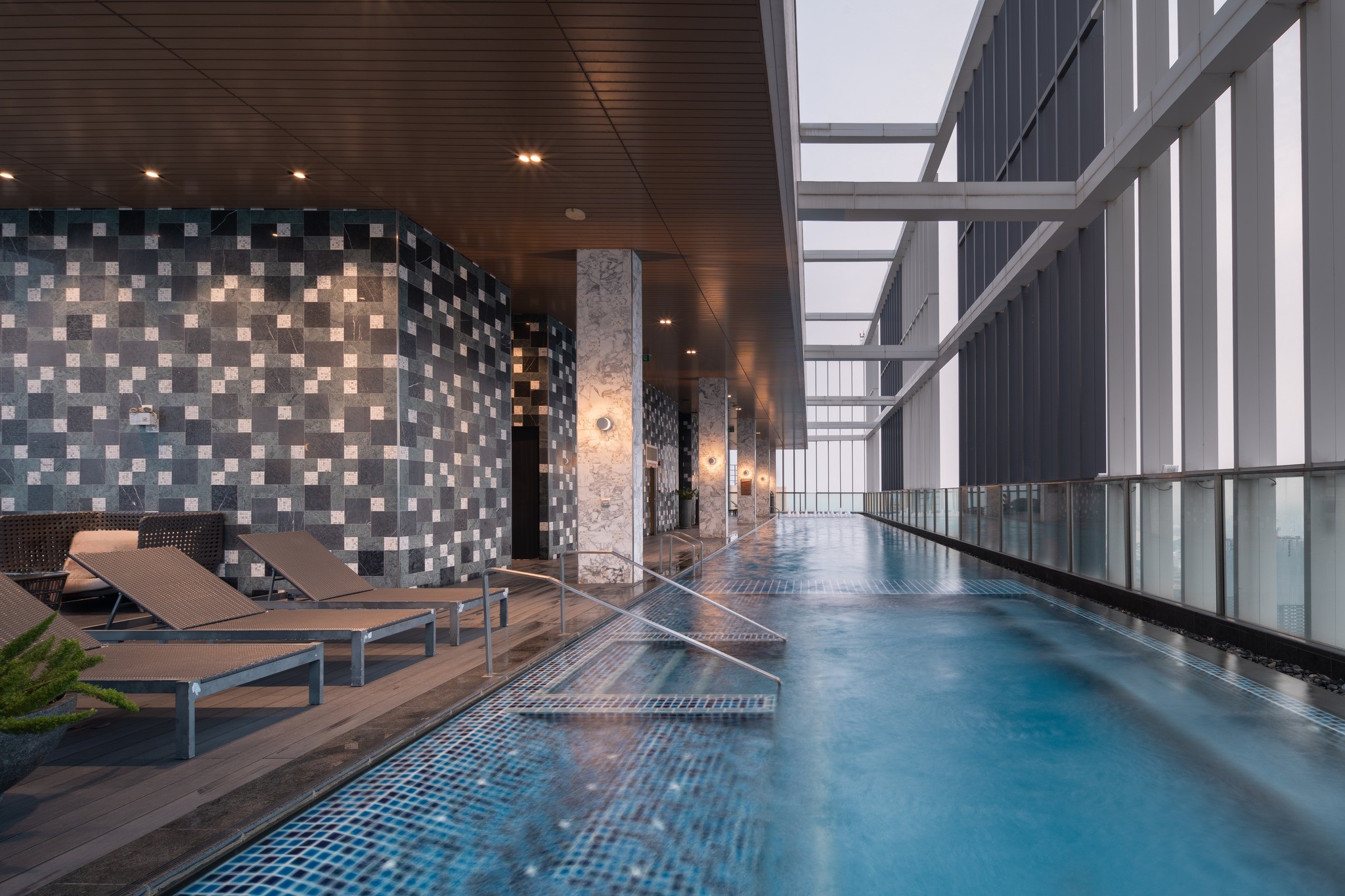 พาร์ค ออริจิ้น พร้อมพงษ์ - Image 18