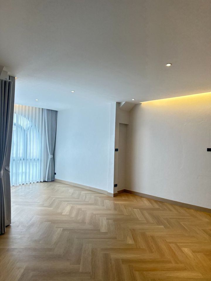 4 Bedroom House For Rent in Pa Tan, Mueang Chiang Mai, Chiang Mai - Image 6