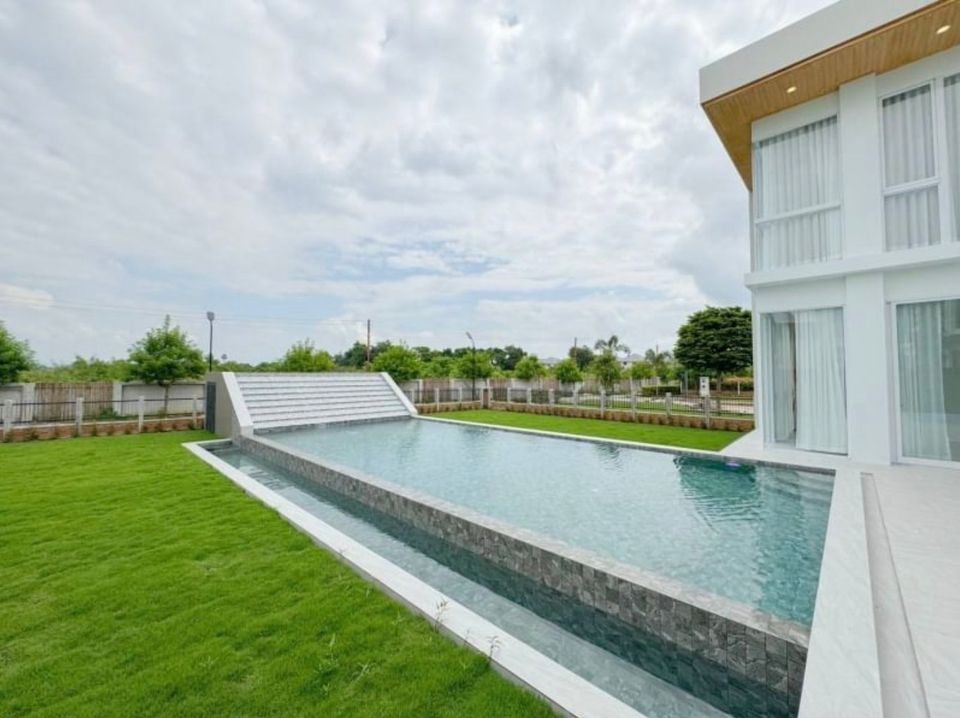 Plover Cove Villas - Image 4