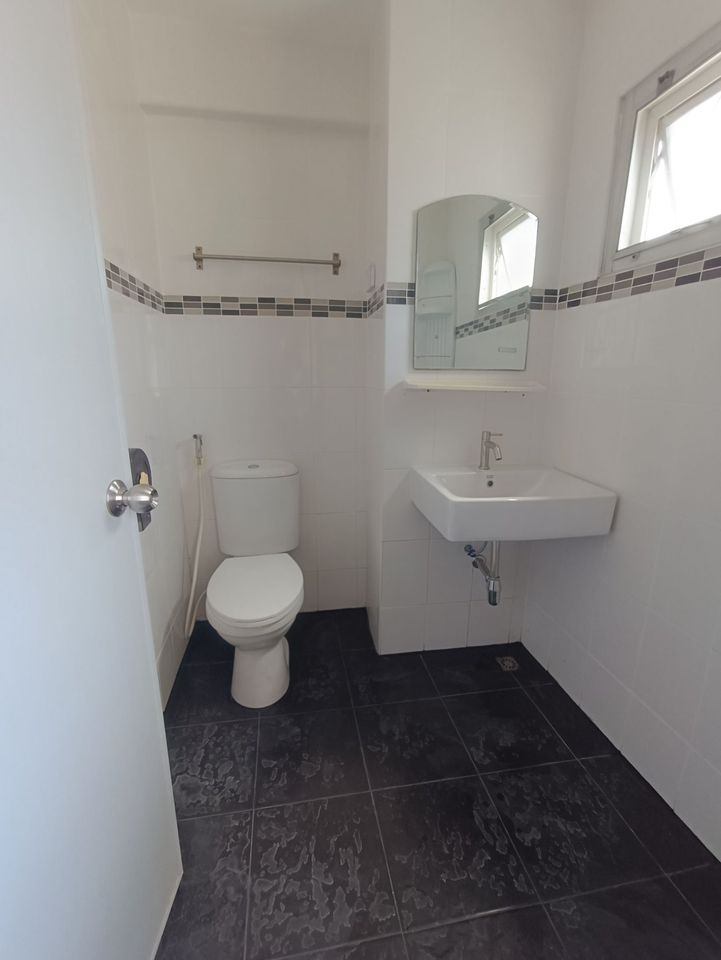 PP Condo - Image 5