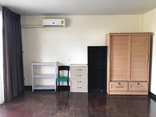 3 卧室 联排别墅  在  - Image 12