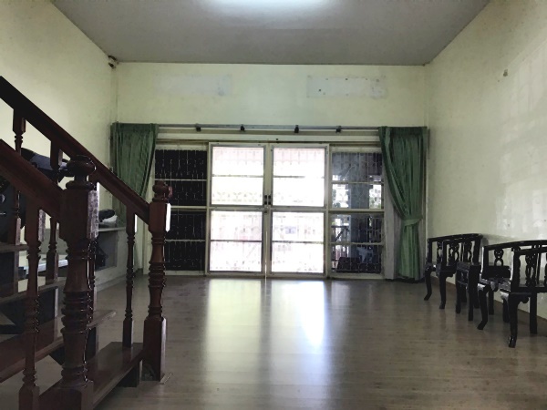 3 卧室 联排别墅  在  - Image 5