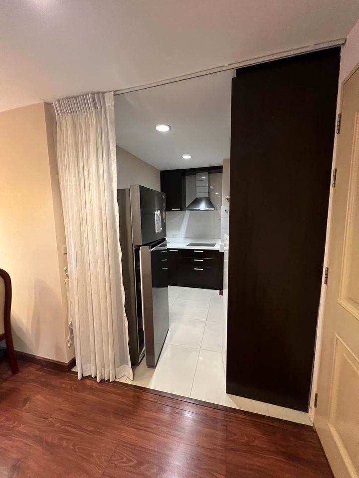 Premier Condominium - Image 7