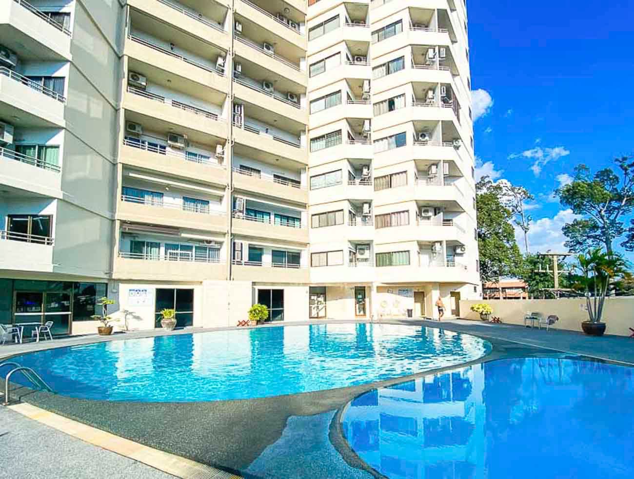 Riverside Condominium Chiang Mai - Image 2