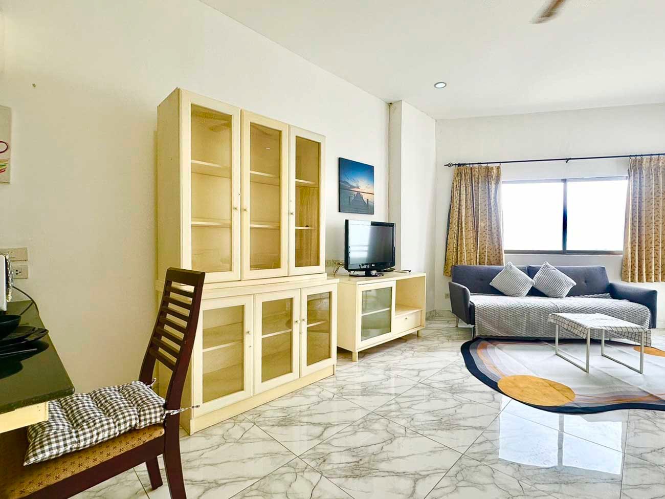 Riverside Condominium Chiang Mai - Image 4