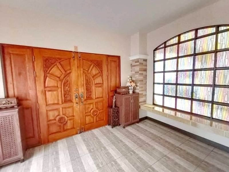 4 Bedroom House For Sale in Ton Pao, San Kamphaeng, Chiang Mai - Image 15