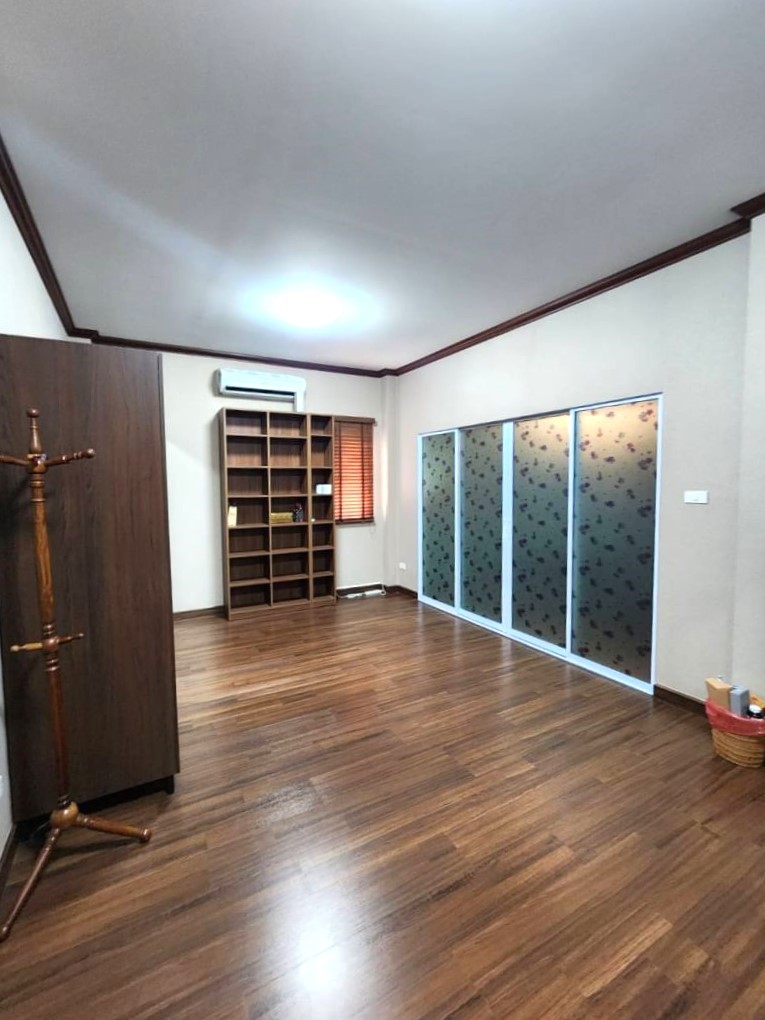 4 Bedroom House For Sale in Ton Pao, San Kamphaeng, Chiang Mai - Image 7