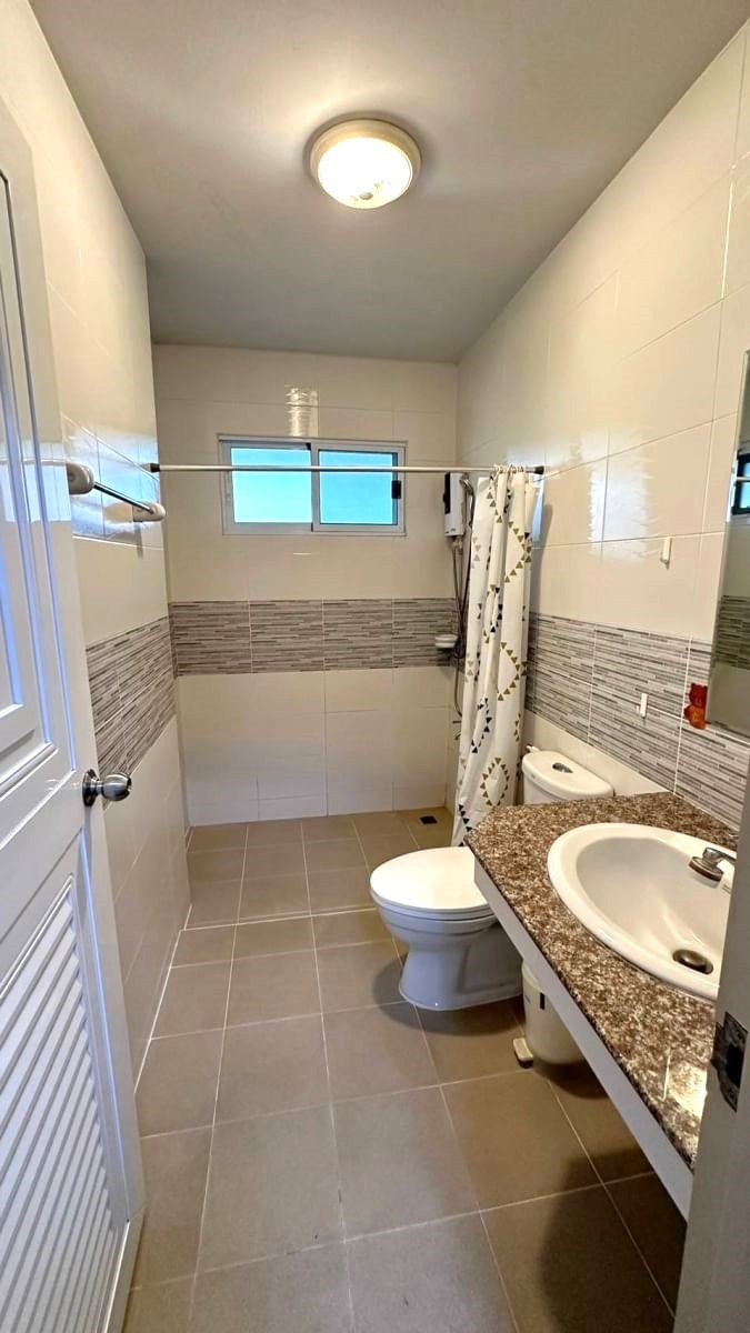 3 卧室 独立房屋  在  - Image 7