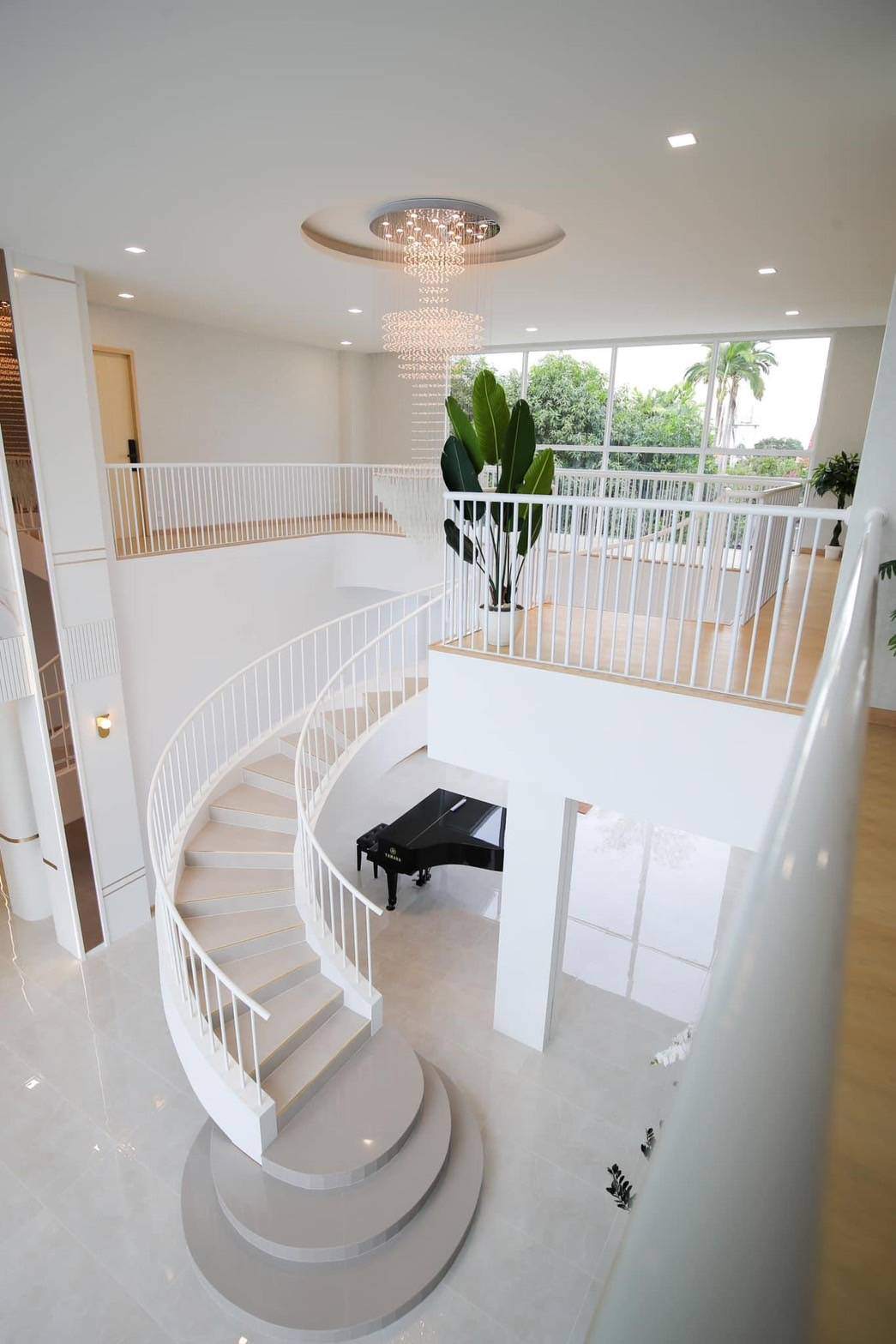 6 Bedroom House For Sale in Tha Wang Tan, Saraphi, Chiang Mai - Image 8