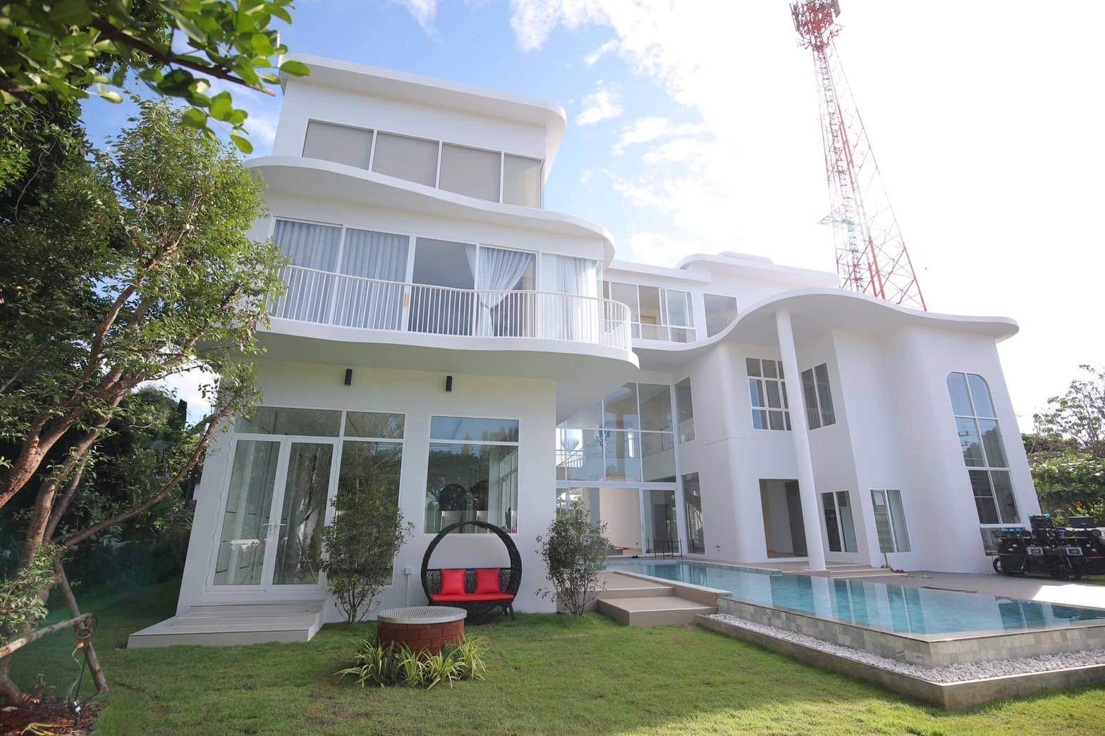 6 Bedroom House For Sale in Tha Wang Tan, Saraphi, Chiang Mai - Image 25