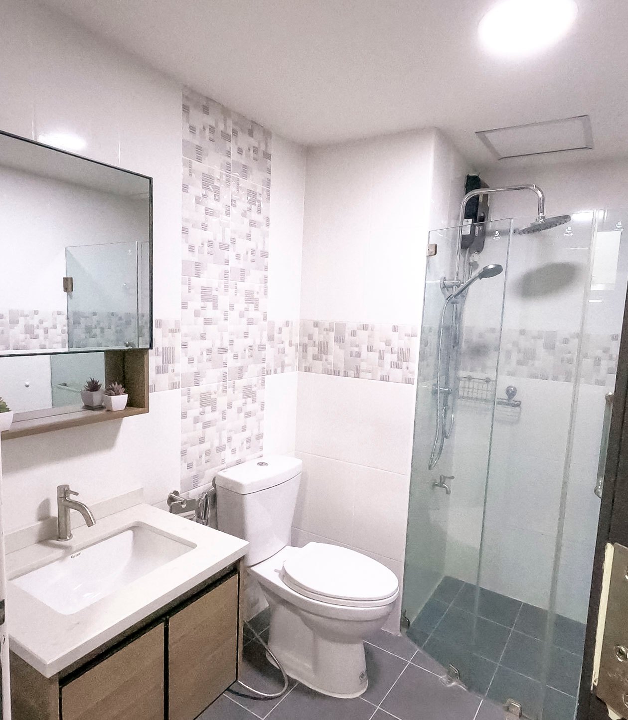 Seven Star Condo - Image 6