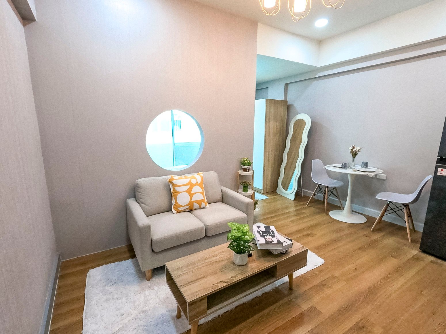 Seven Star Condo - Image 1