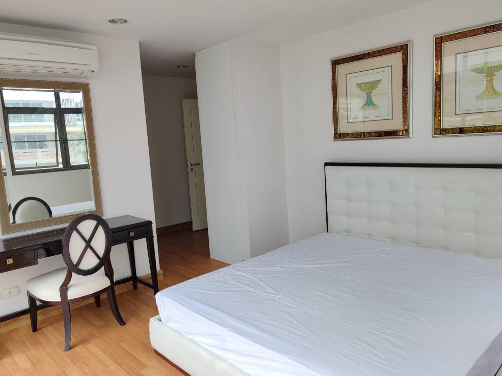 Siri Residence - Image 4