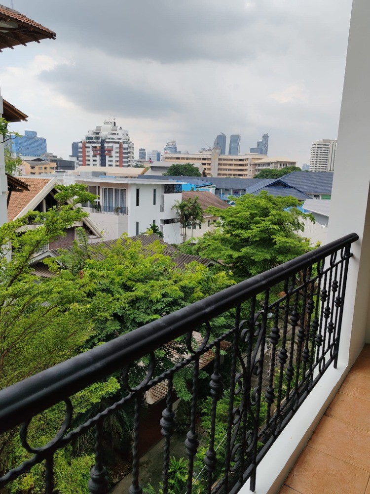 Siri Residence - Image 15