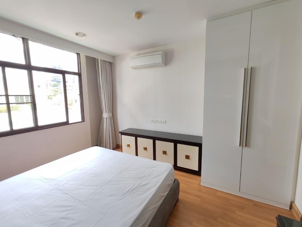 Siri Residence - Image 5