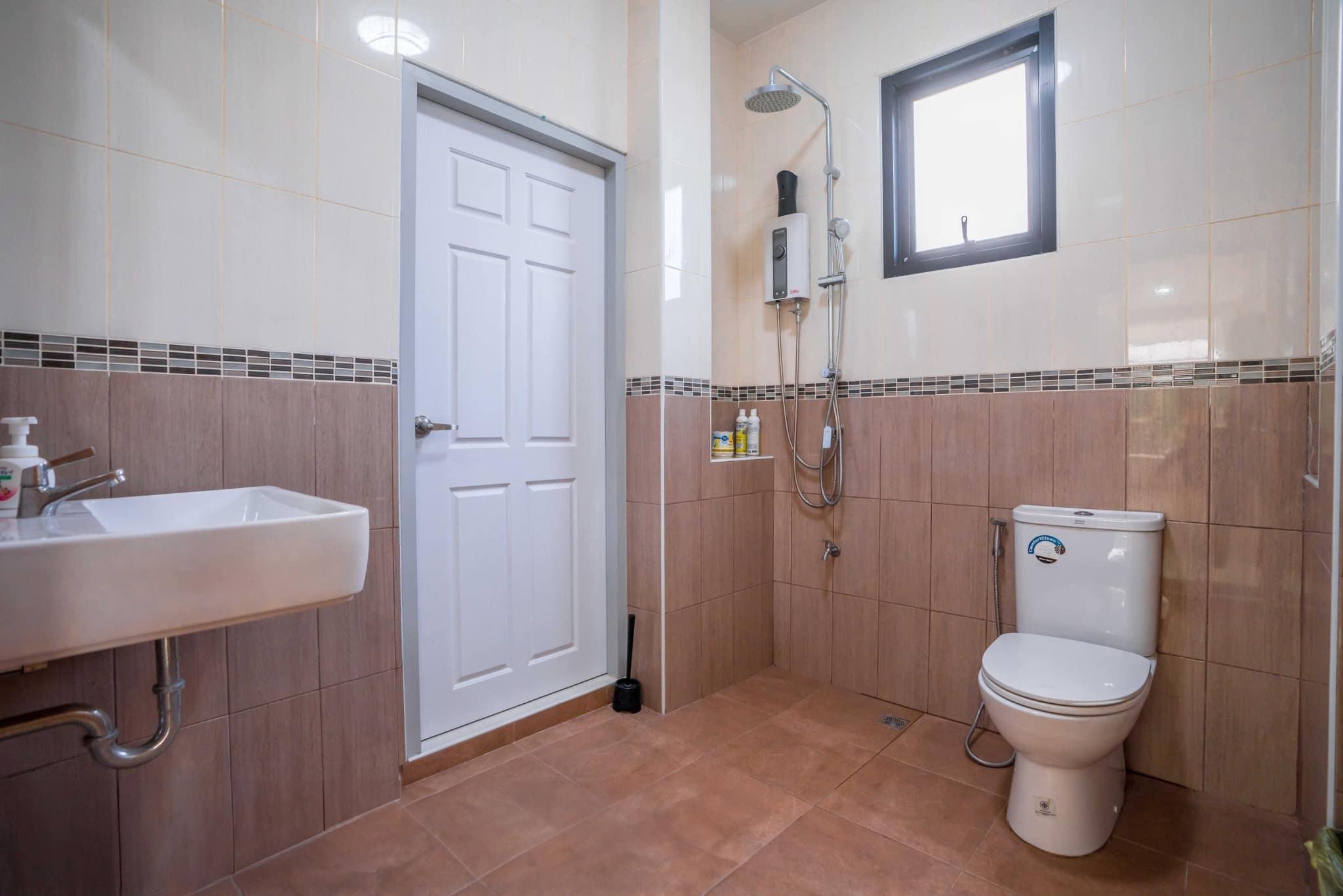 6 Bedroom House For Sale in Suthep, Mueang Chiang Mai, Chiang Mai - Image 11
