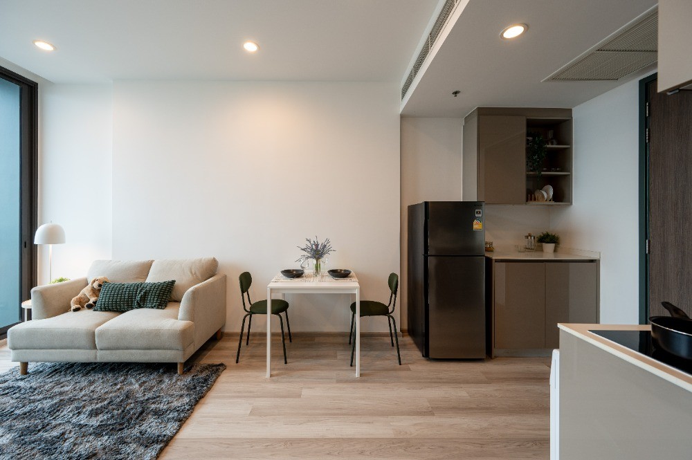Whizdom Essence Sukhumvit 101 - Image 2