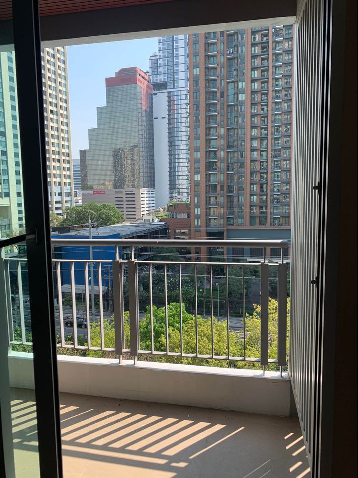 1 卧室 公寓 出租 在  - Image 11