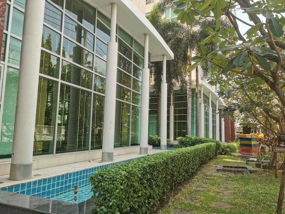 The Address Sukhumvit 42 - Image 7