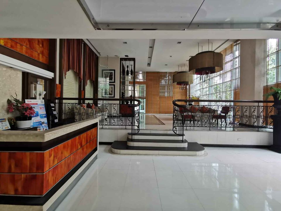 The Address Sukhumvit 42 - Image 12