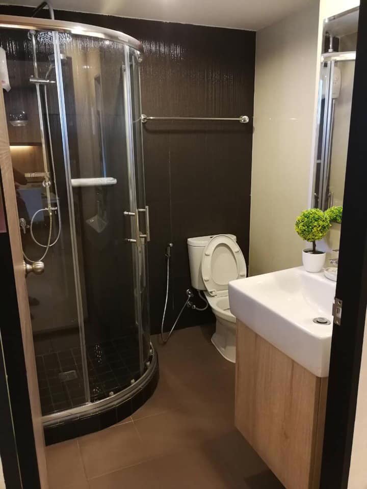 Airport Home Condo - Image 6