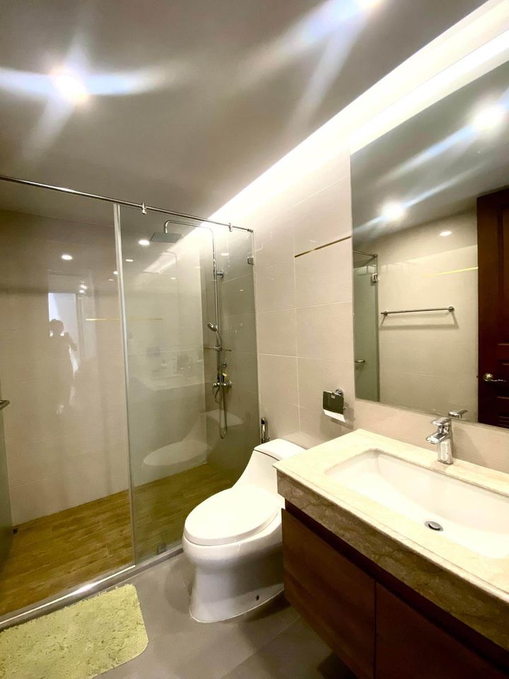 1 Bedroom Condo For Sale in Huai Khwang, Huai Khwang, Bangkok - Image 4