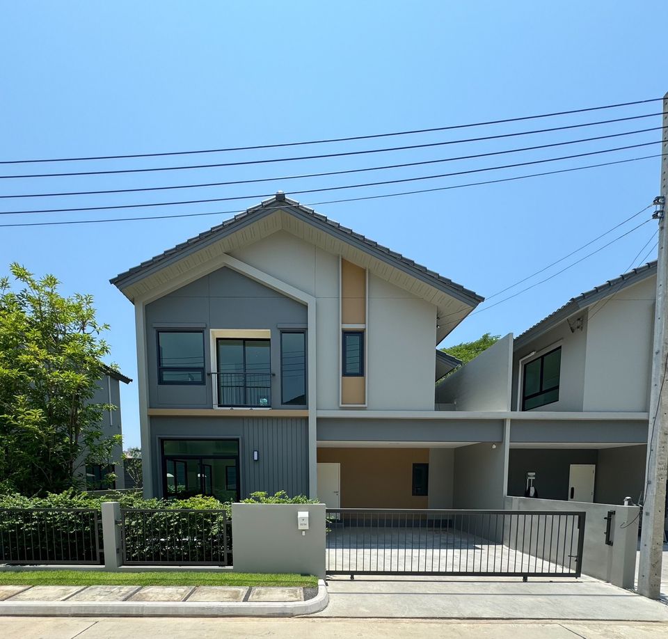 4 ห้องนอน บ้านเดี่ยว สำหรับเช่า ใน หนองป่าครั่ง, เมืองเชียงใหม่, เชียงใหม่ - Image 1