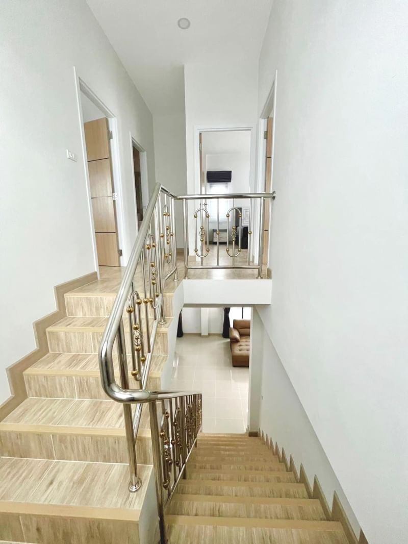 Jaikaew Arawan 31 - Image 12