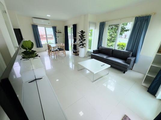 Land and Houses Park San Sai - Image 9