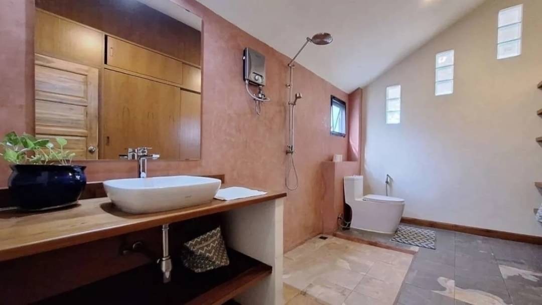 8 Bedroom House For Sale in San Sai Luang, San Sai, Chiang Mai - Image 6