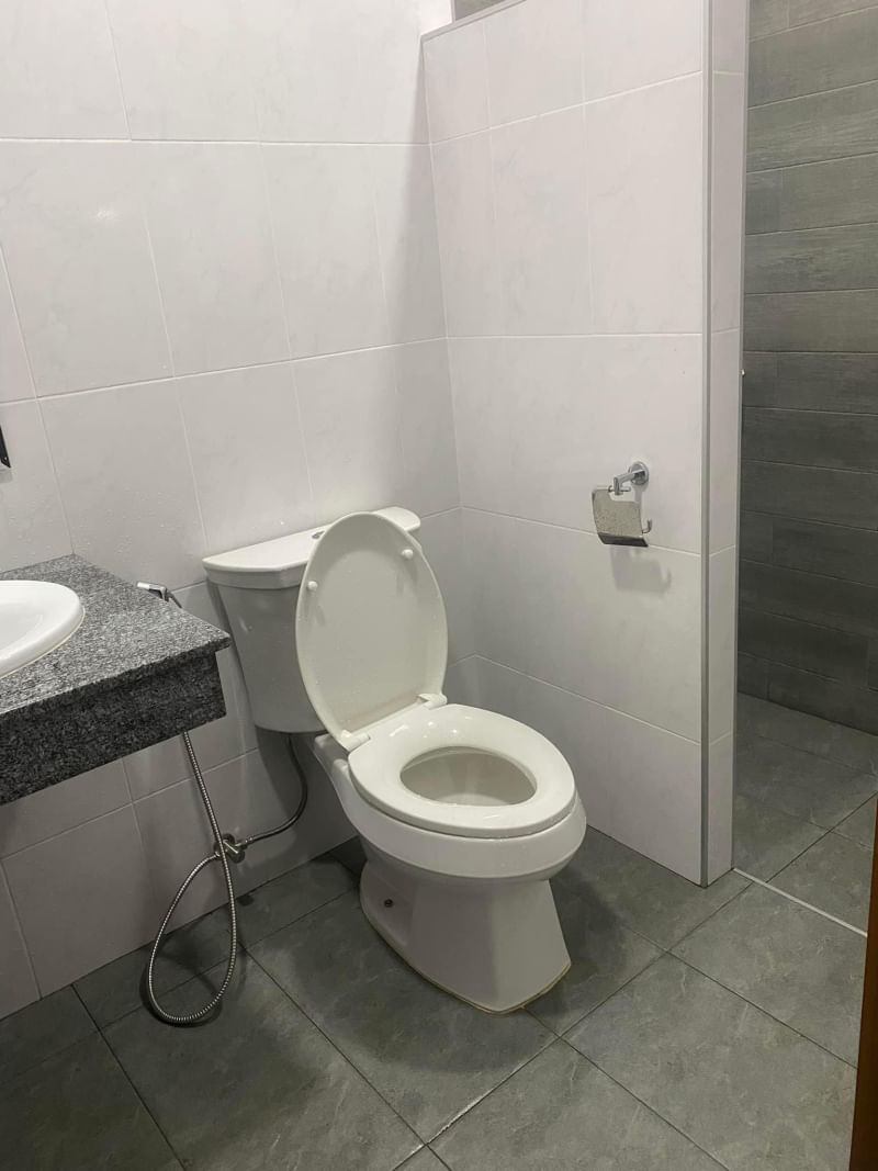 4 卧室 独立房屋  在  - Image 12