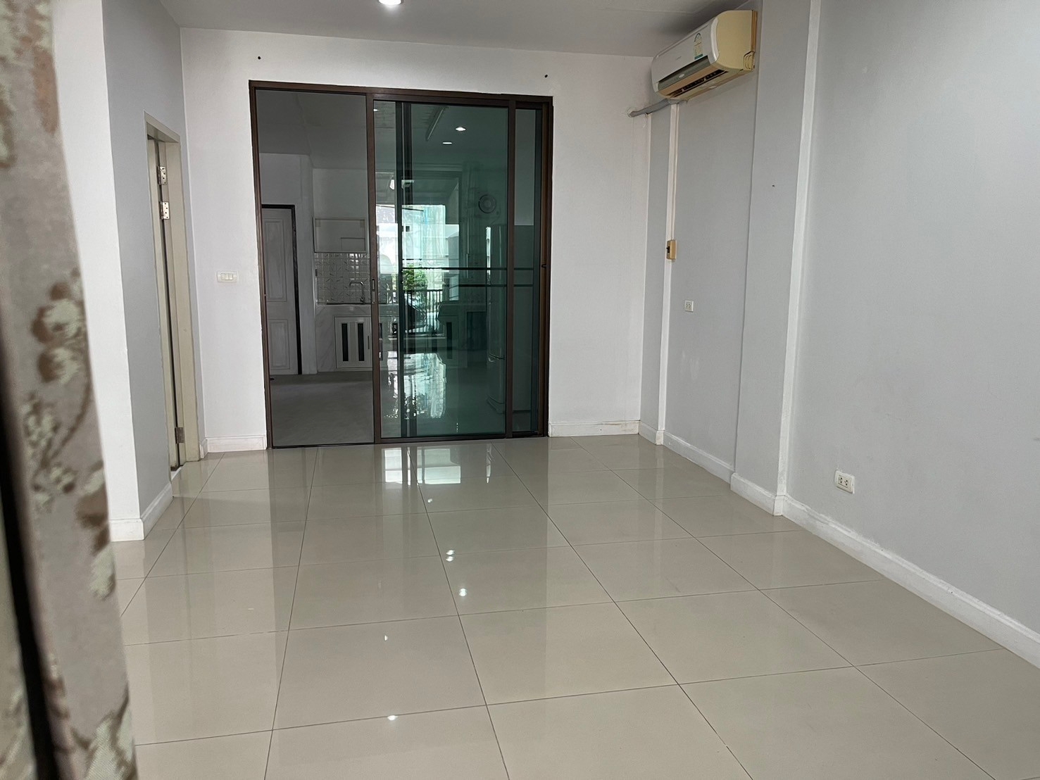 3 Bedroom Townhouse For Sale in Suan Luang, Suan Luang, Bangkok - Image 5