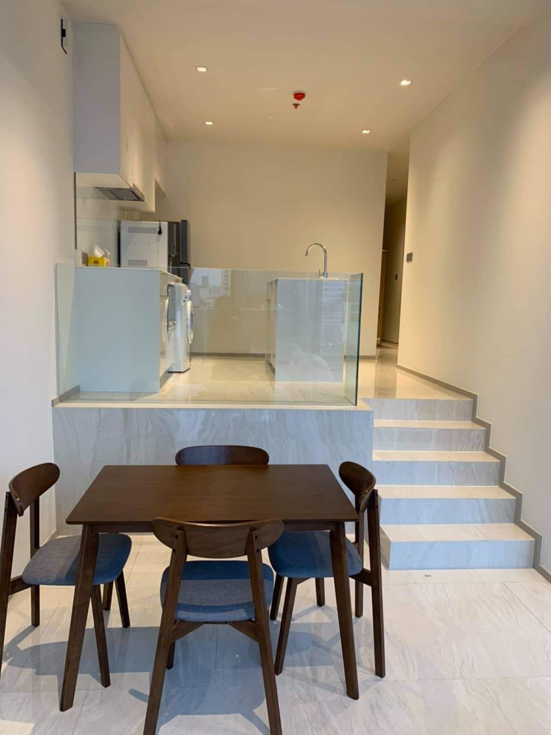 Ashton Silom - Image 2