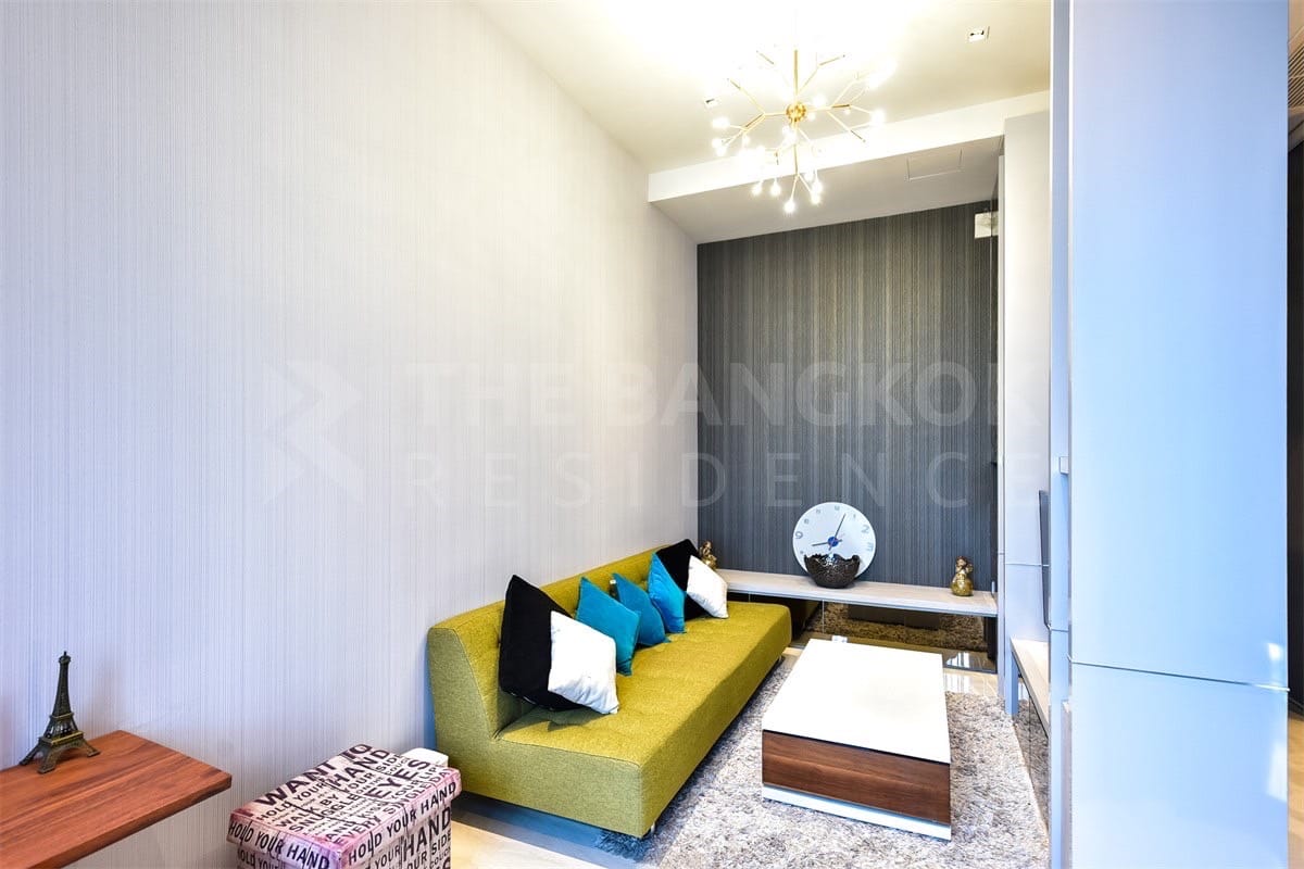 Ashton Silom - Image 1