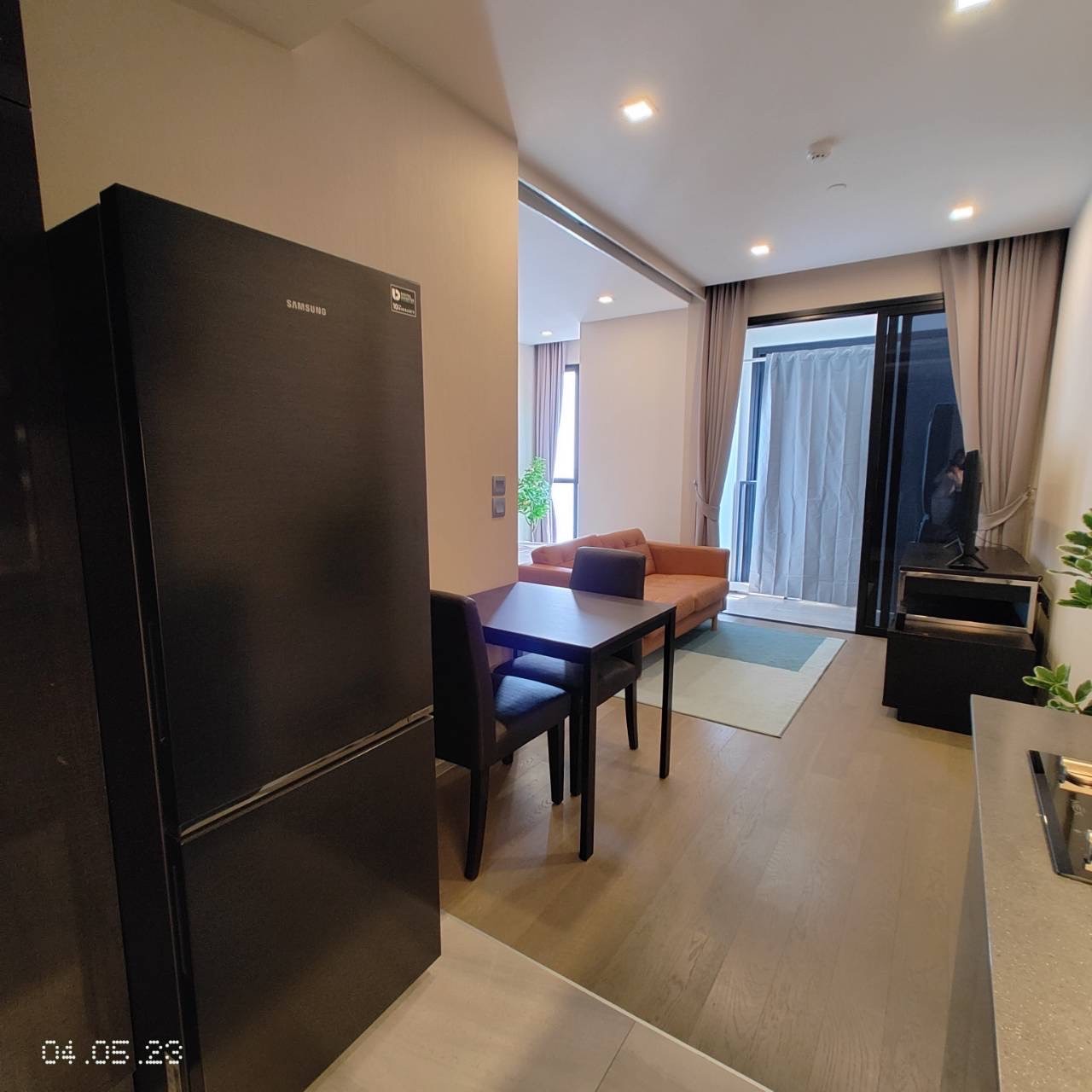 1 Bedroom Condo For Sale in Khlong Toei Nuea, Vadhana, Bangkok - Image 3