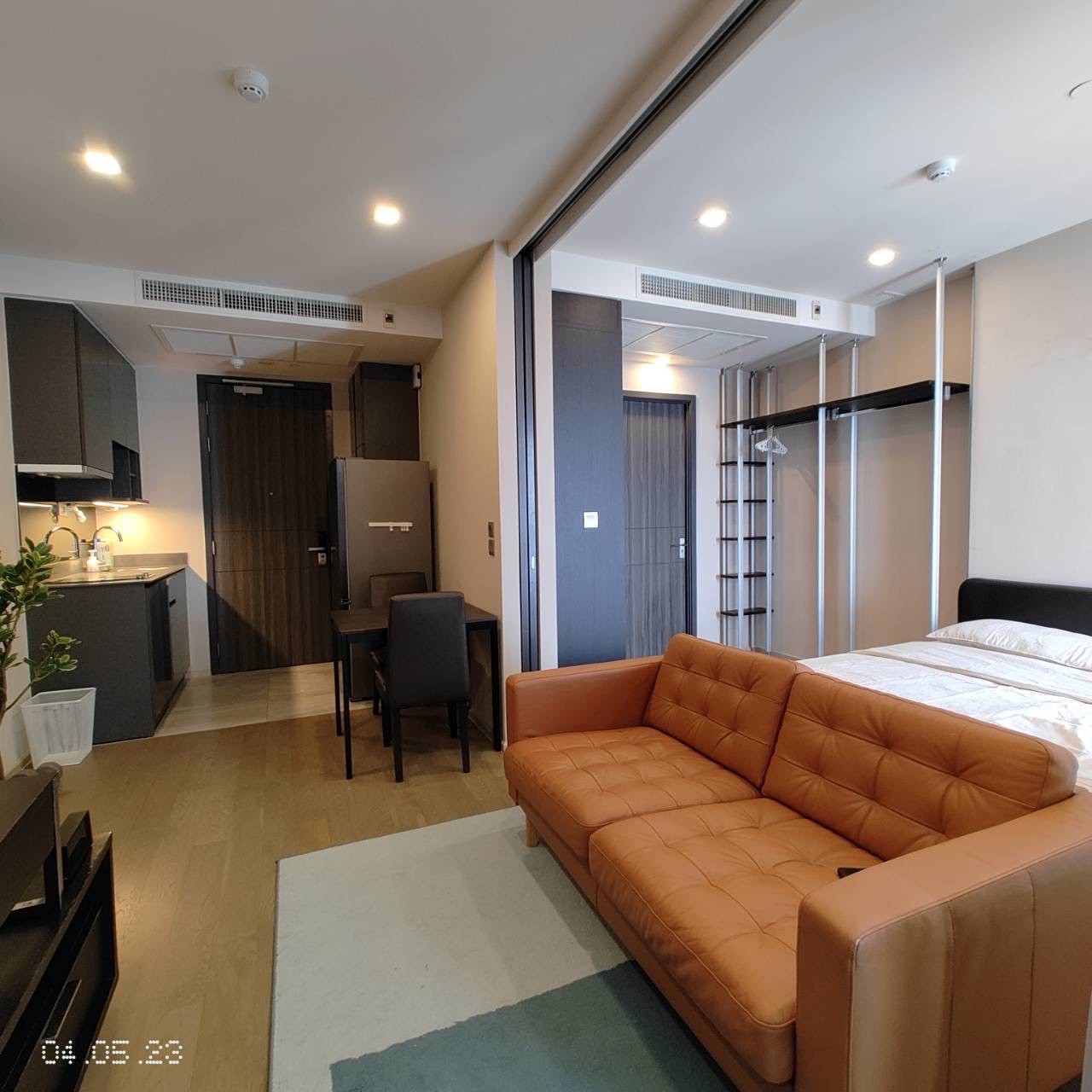 1 Bedroom Condo For Sale in Khlong Toei Nuea, Vadhana, Bangkok - Image 1