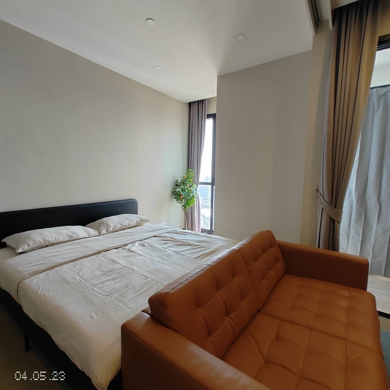 1 Bedroom Condo For Sale in Khlong Toei Nuea, Vadhana, Bangkok - Image 6