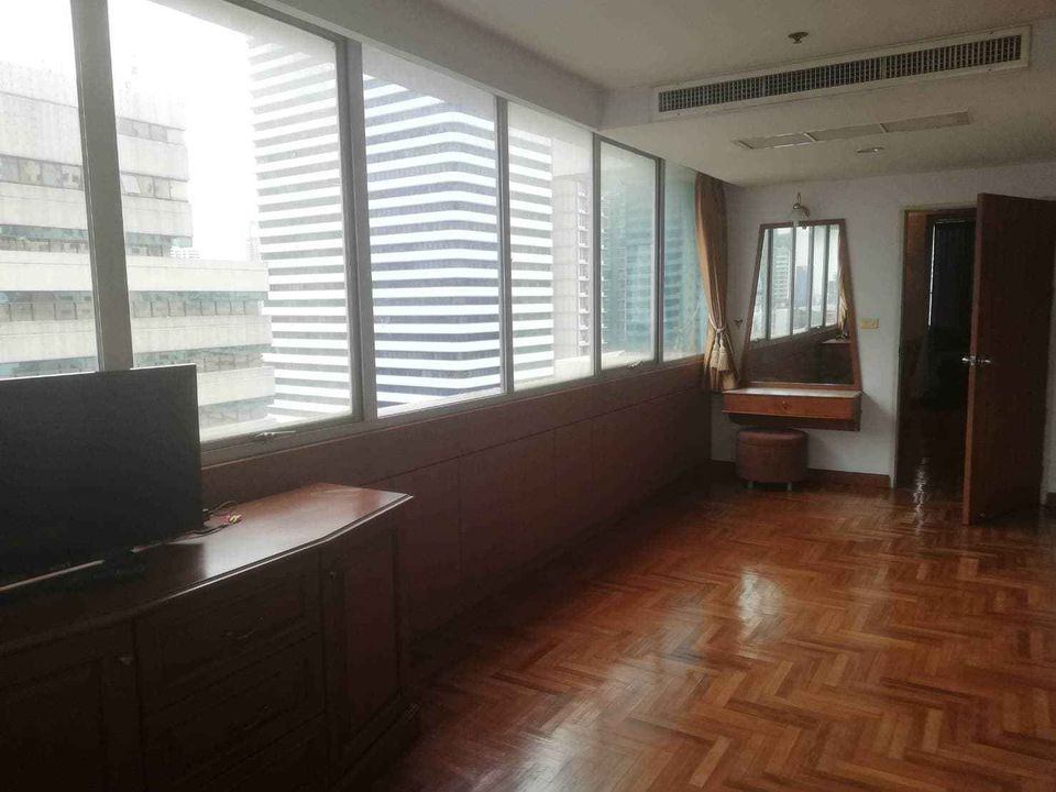 Asoke Place - Image 6