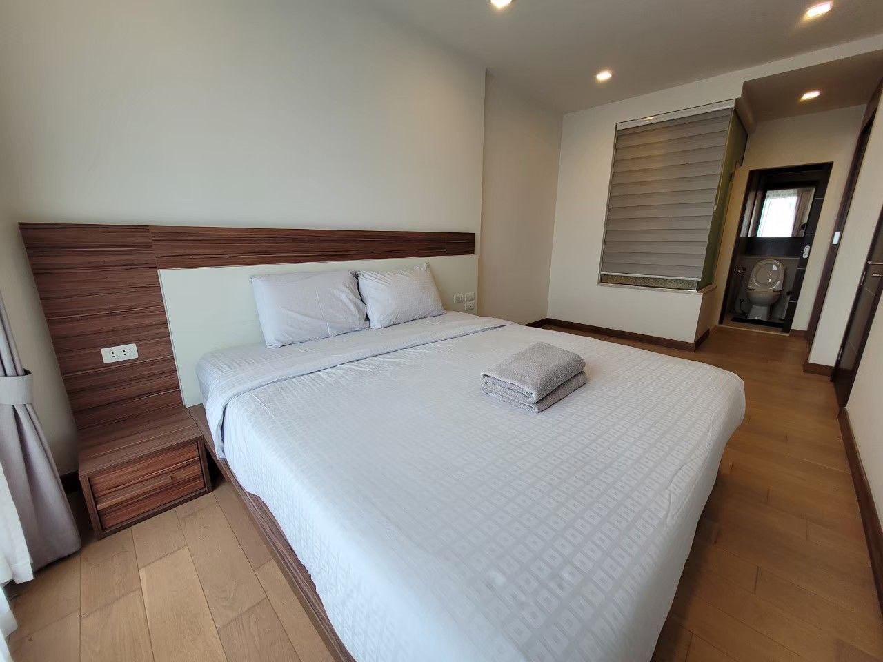 Astra Condo - Image 5