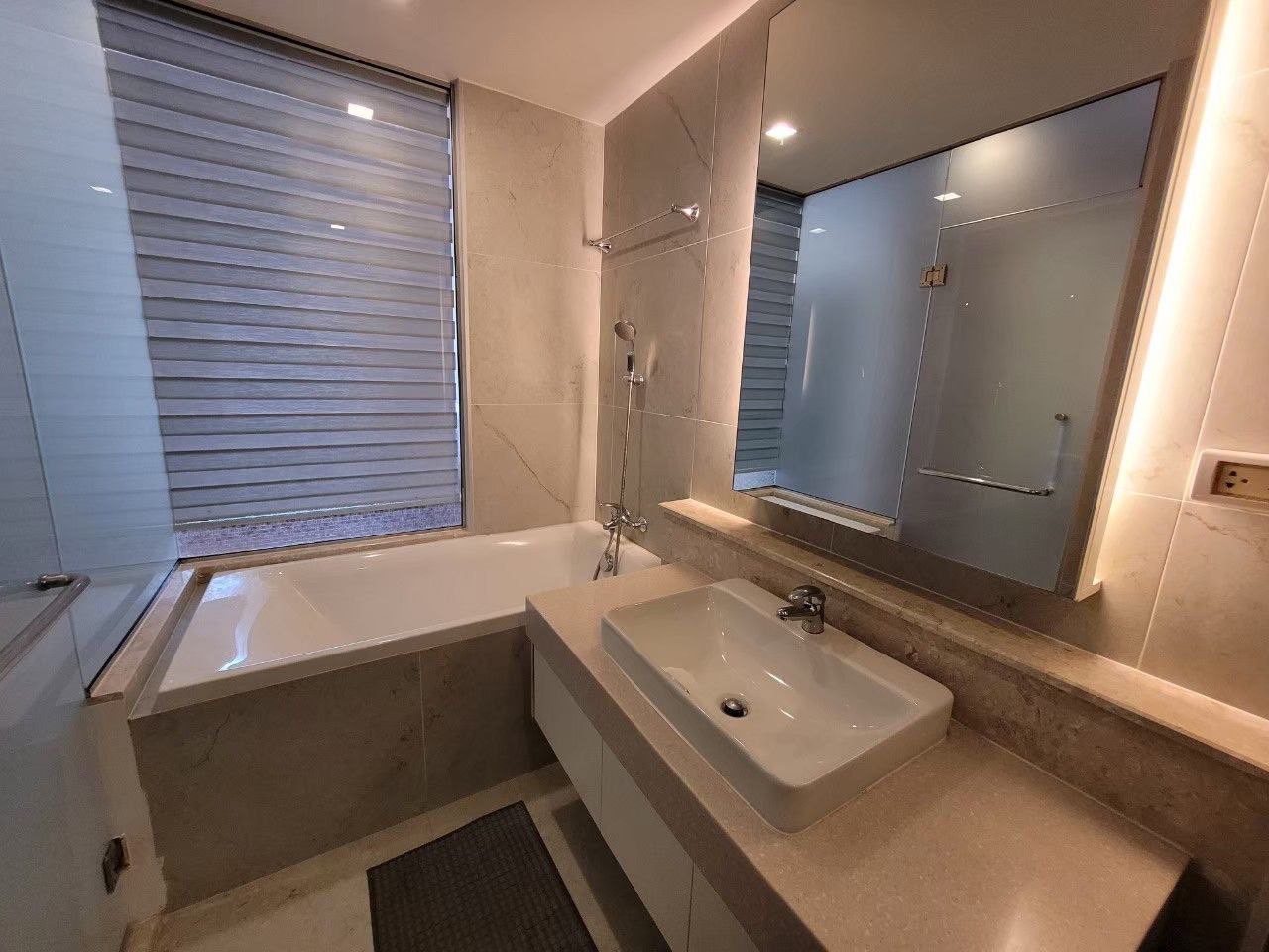 Astra Condo - Image 6