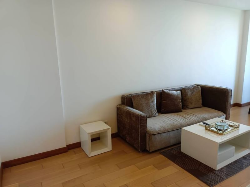 Astra Condo - Image 8