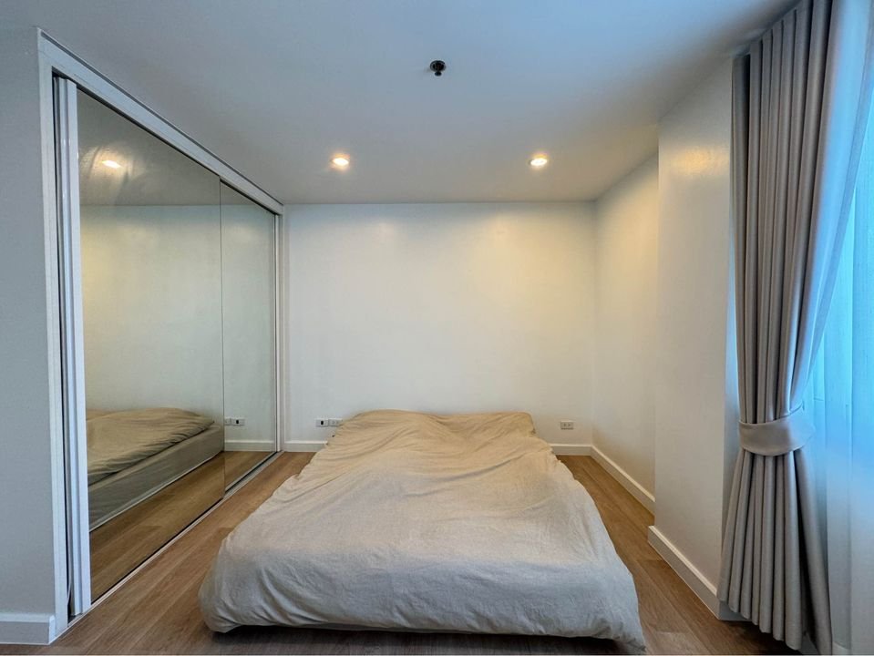 บ้านสิริ สีลม - Image 13