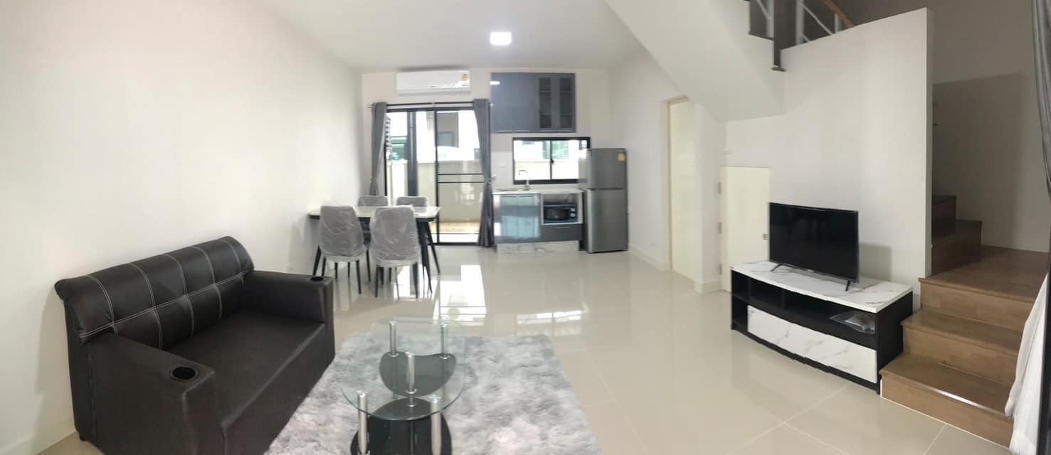 Baan Klang Muang Srinakarin-Onnut - Image 2