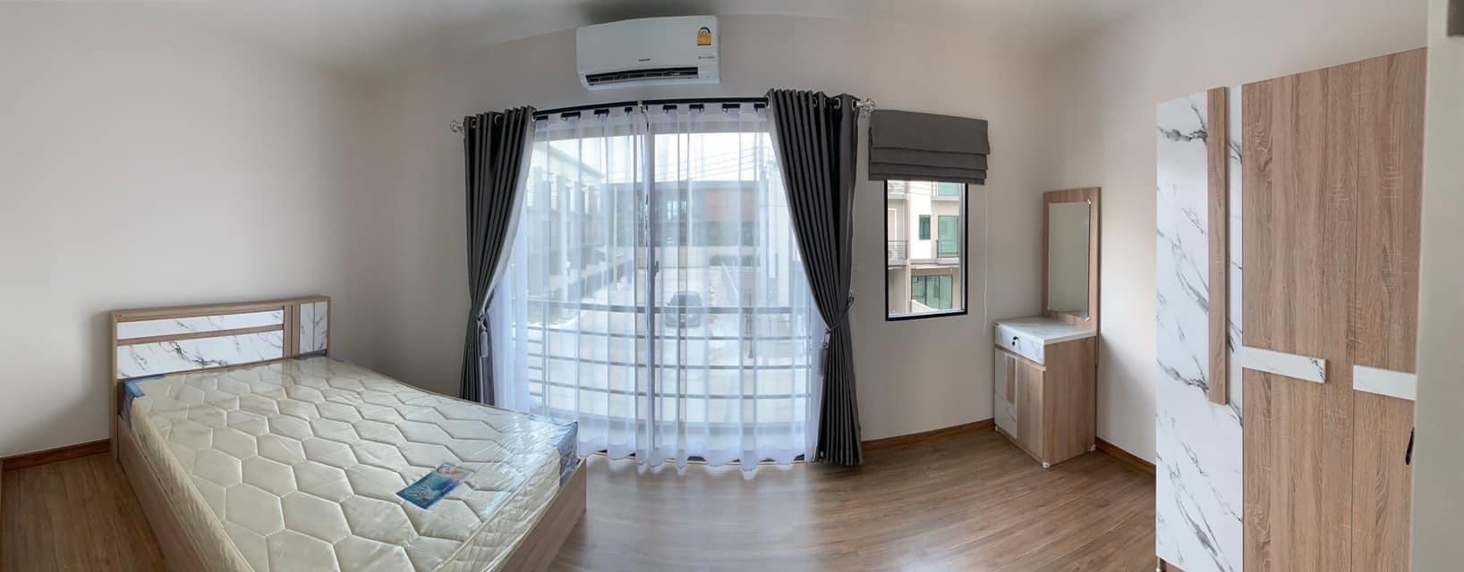 Baan Klang Muang Srinakarin-Onnut - Image 6