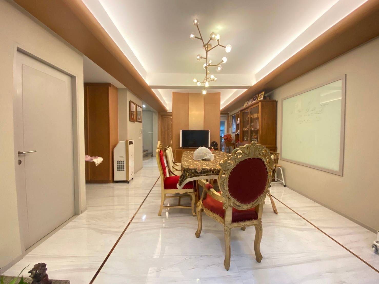 4 Bedroom Townhouse For Sale in Bang Khlo, Bang Kho Laem, Bangkok - Image 8