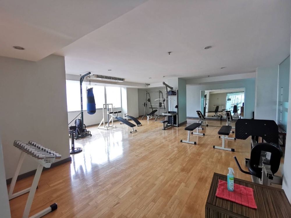 Baan Sathorn Chaopraya - Image 4