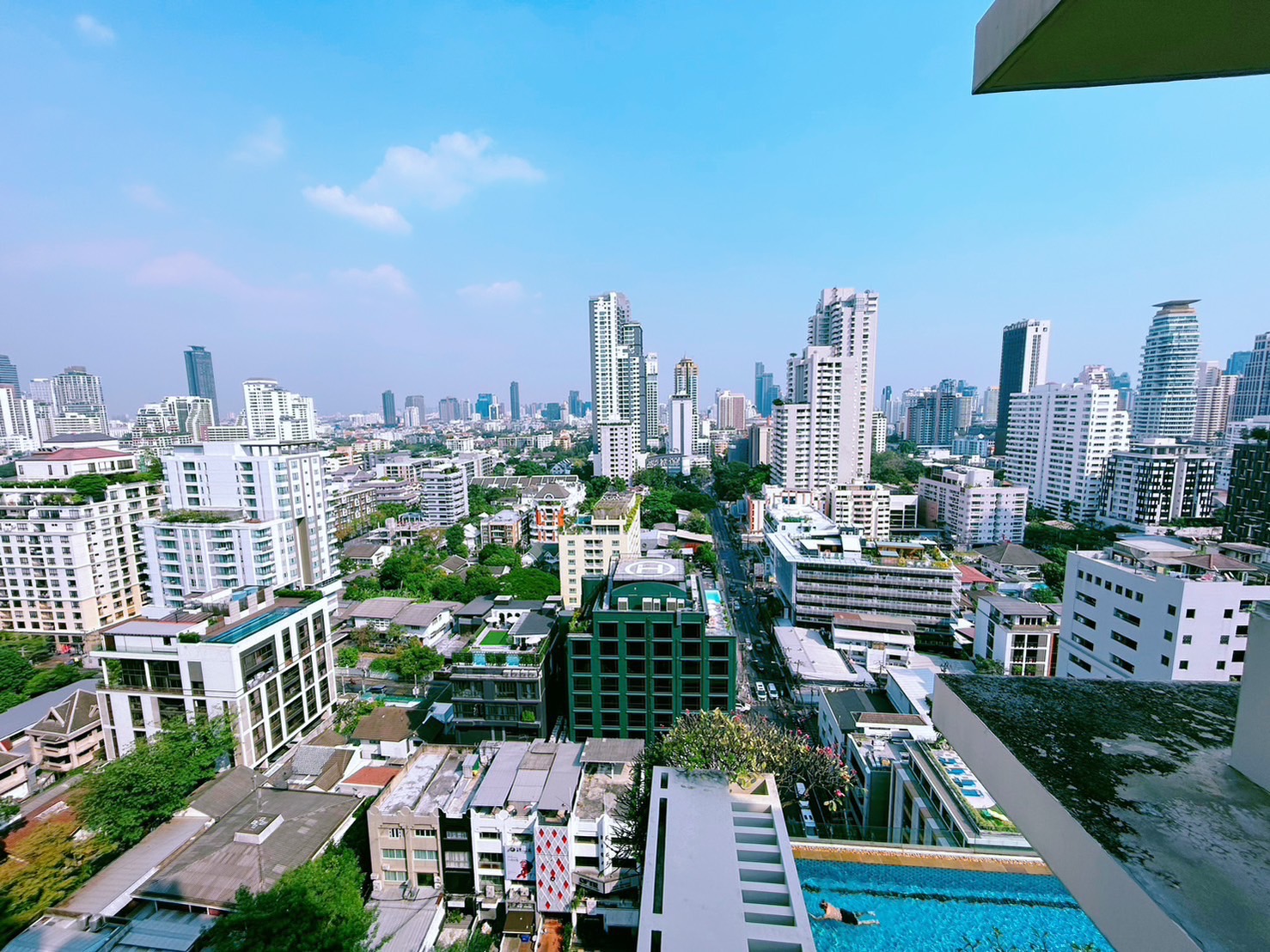 3 Bedroom Condo For Sale in Khlong Toei Nuea, Vadhana, Bangkok - Image 13